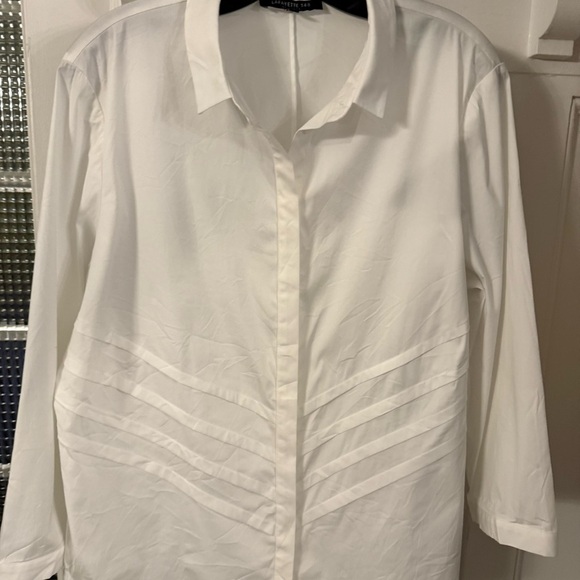 LAFAYETTE 148 Women’s White Button Down Shirt pintucked Panels Stretch Sz 14 - Picture 9 of 10